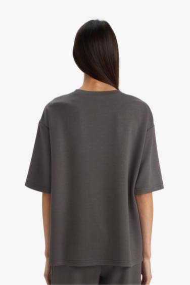 Woman Short Sleeve T-Shirt