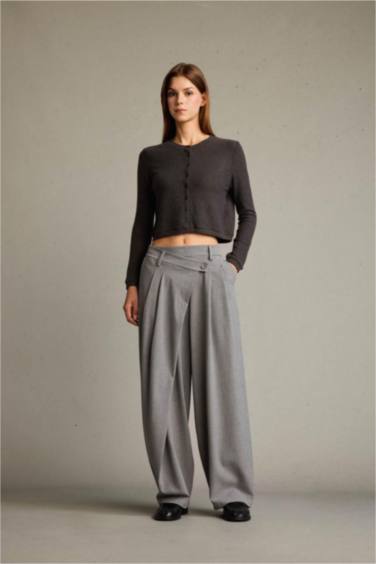 Baggy Fit Zippered Regular Waist Standard Length Trousers