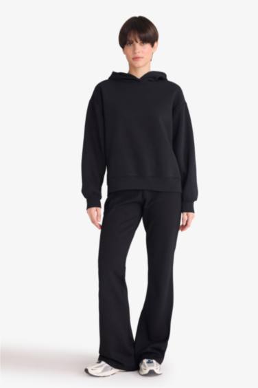 سويت شيرت تقيل قصة مريحة