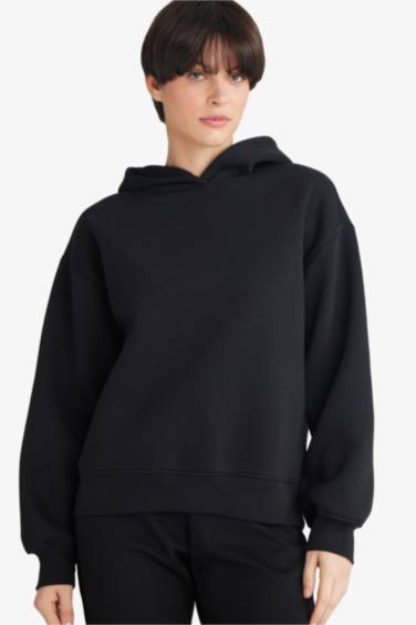 سويت شيرت تقيل قصة مريحة