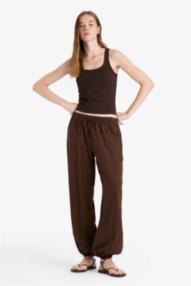 بنطرون باريل فيت بجيب وخصر عادي