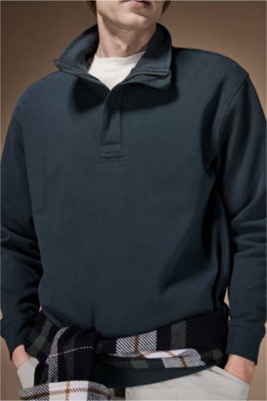 Regular Fit Yarım Fermuarlı Sweatshirt