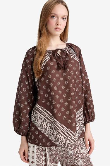 Relax Fit Crew Neck Long Sleeve Blouse