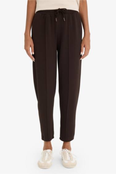 بنطرون رياضي قصة عادية بجيب و رباط