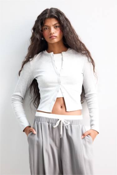 Slim Fit Crew Neck Camisole Cardigan