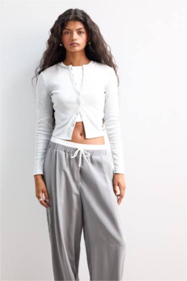 Slim Fit Crew Neck Camisole Cardigan