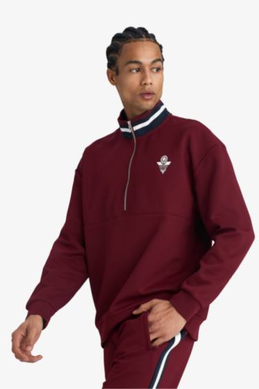 Boxy Fit тік жағалы спорттық свитшот