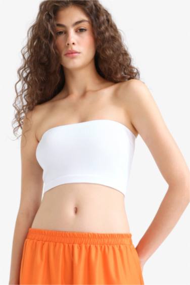 Fitted Seamless Strapless Blouse