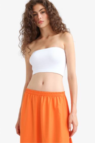 Fitted Seamless Strapless Blouse