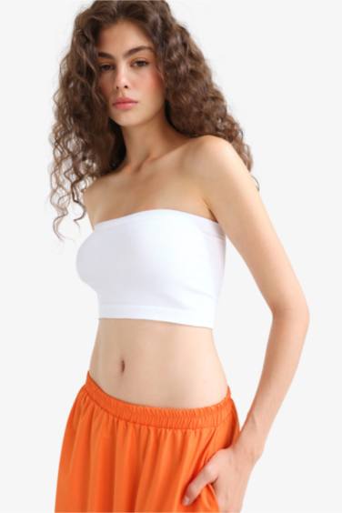 Fitted Seamless Strapless Blouse