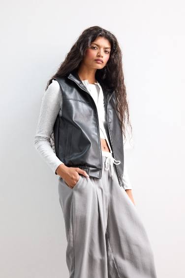 يلك جلد صناعي قصة عادية بياخة عالية