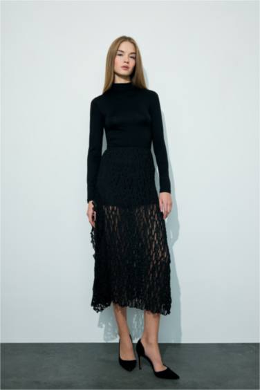 A Line Lace High Waist Maxi Knitted Skirt