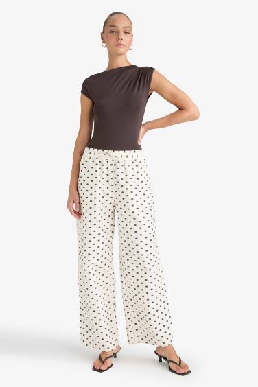 Straight Fit Double Pocket Polka Dot Trousers