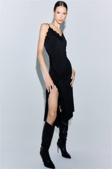 Afra x DeFacto Coool Asimetrik V Yaka Tül Askılı Midi Elbise