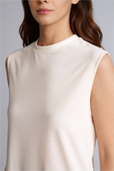 Basıc Kolsuz Tunik - Görsel 5