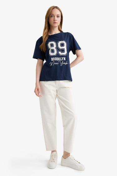 Regular Fit Crew Neck Number Pattern T-Shirt