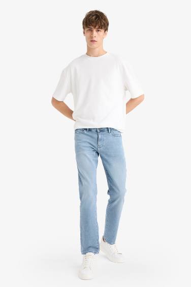 بنطلون جينز بيدرو سليم فيت بخصر عادي