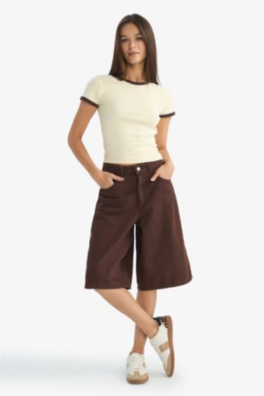 Fitted дөңгелек жағалы қысқа жеңді рибана футболка