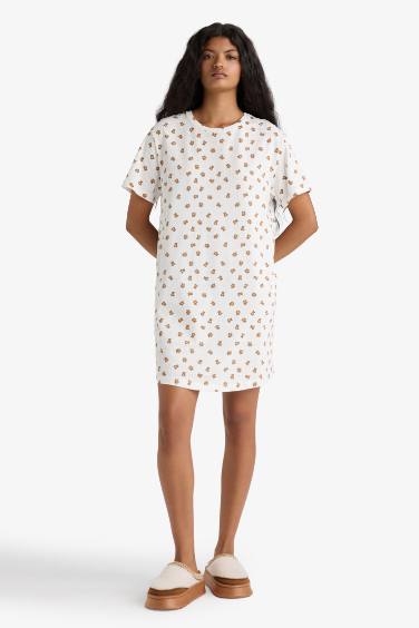 Fall in Love Regular Fit Crew Neck Patterned Nightgown