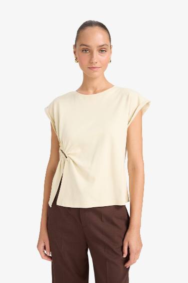 تيشيرت نص ردن بياخة مستديرة