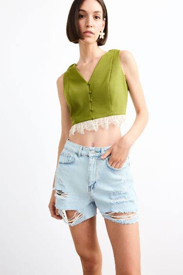 Slim Fit Button Neck Vest