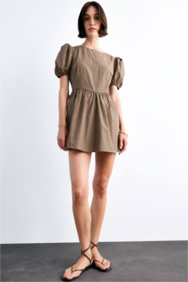 فستان قصير كاروهات بوبلين مخصر كم بالون