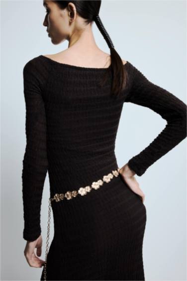 Kadın Gold Çiçek Temalı Metal Zincir Kemer