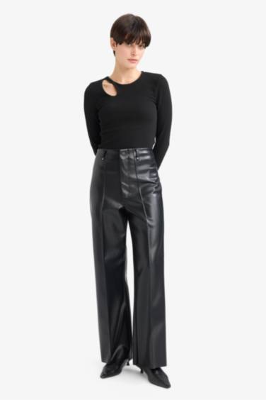 Wide Leg Fermuarlı Uzun Deri Pantolon