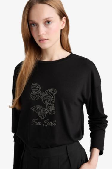 Relax Fit Crew Neck Long Sleeve T-Shirt