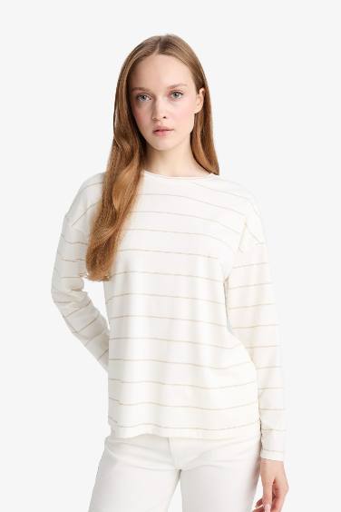 Woman Long Sleeve T-Shirt