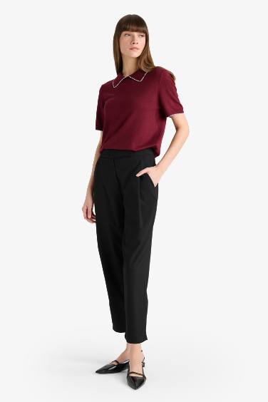 Barrel Fit Crop Ankle Length Trousers