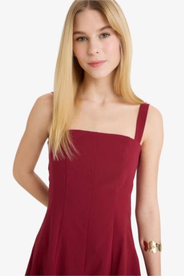 Мини-платье из бенгалина на бретельках