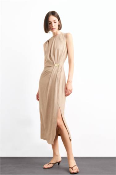 فستان ميدي بوبلين مخصر بفتحة مفصل بمشبك