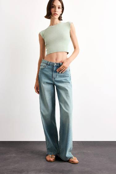 Slim Fit Crew Neck Short Sleeve T-Shirt