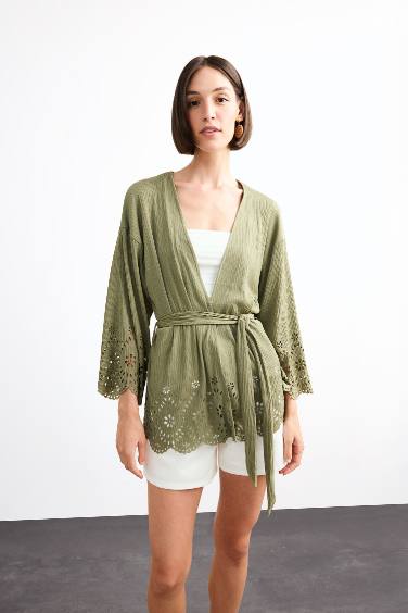 Fitted Bürümcük Brode Bağlamalı Uzun Kollu Bluz