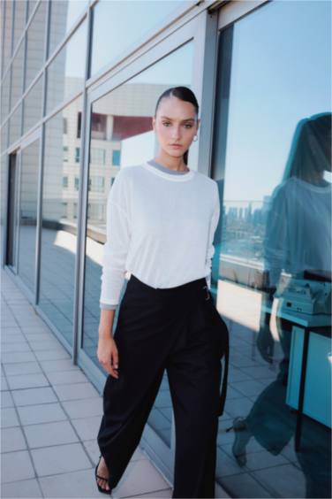 Relax Fit Crew Neck Long Sleeve T-Shirt