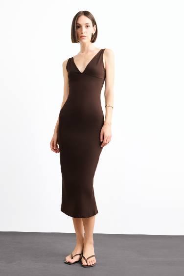 Sleeveless Midi Dress