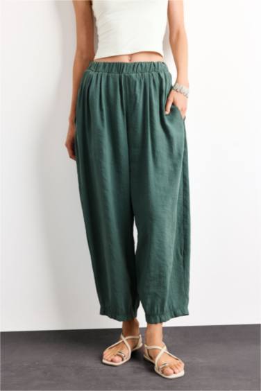 Relax Fit Beli Lastikli Düz Paça Bilek Boy Pantolon