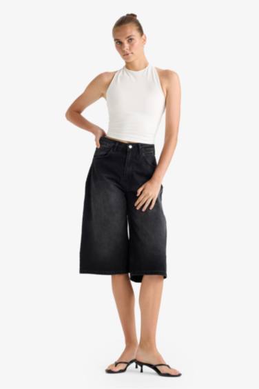 برمودا جينز