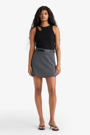 A Cut Normal Waist Mini Skirt