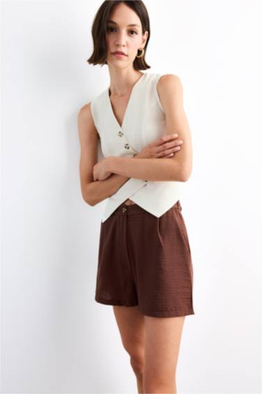 Slim Fit V-Neck Linen Vest