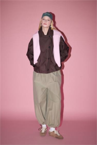 Oversıze Kısa Trençkot - Görsel 2