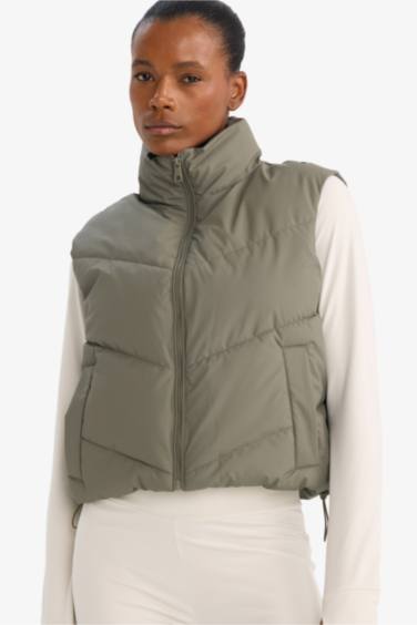 Жилет Regular Fit