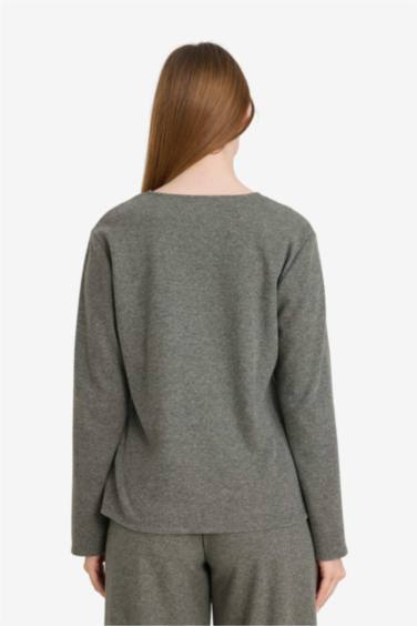 جاكيت تريكو بيكيه قصة عادية بياخة V