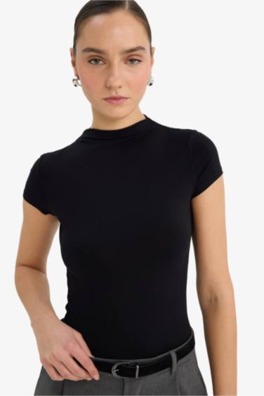 Woman Short Sleeve T-Shirt