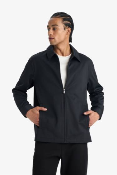 Slim Fit жел өткізбейтін куртка