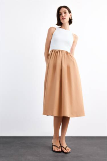 Sleeveless Maxi Dress