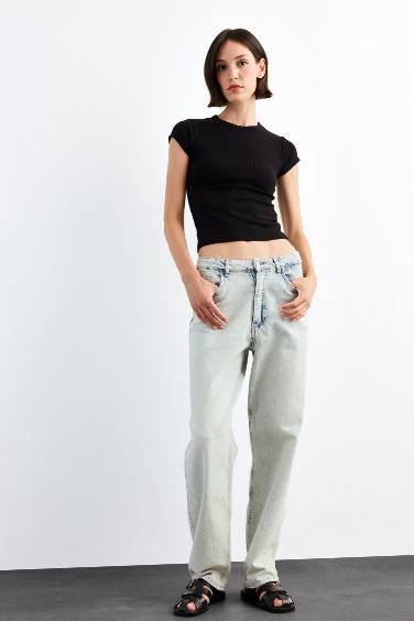 تيشيرت نص ردن بياخة مستديرة