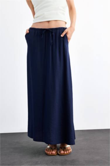 تنورة ميدي قماش كرنكيل قصة مريحة وخصر مطاطي