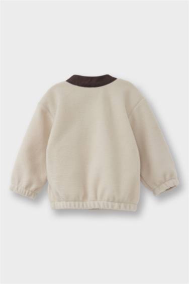 سويت شيرت بيبي ولادي قطيفة بطبعة شعار قصة عادية